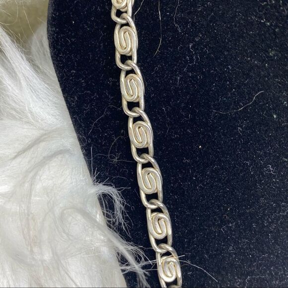 Vintage silver tone long chain necklace s shape serpentine clasp no markings - Picture 4 of 7